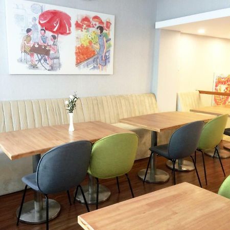 Hue My Hotel Ho Chi Minh City Bagian luar foto
